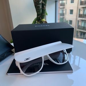Chanel visor sunglasses